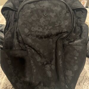 Lululemon Out of Range Backpack 20L Fragment Camo